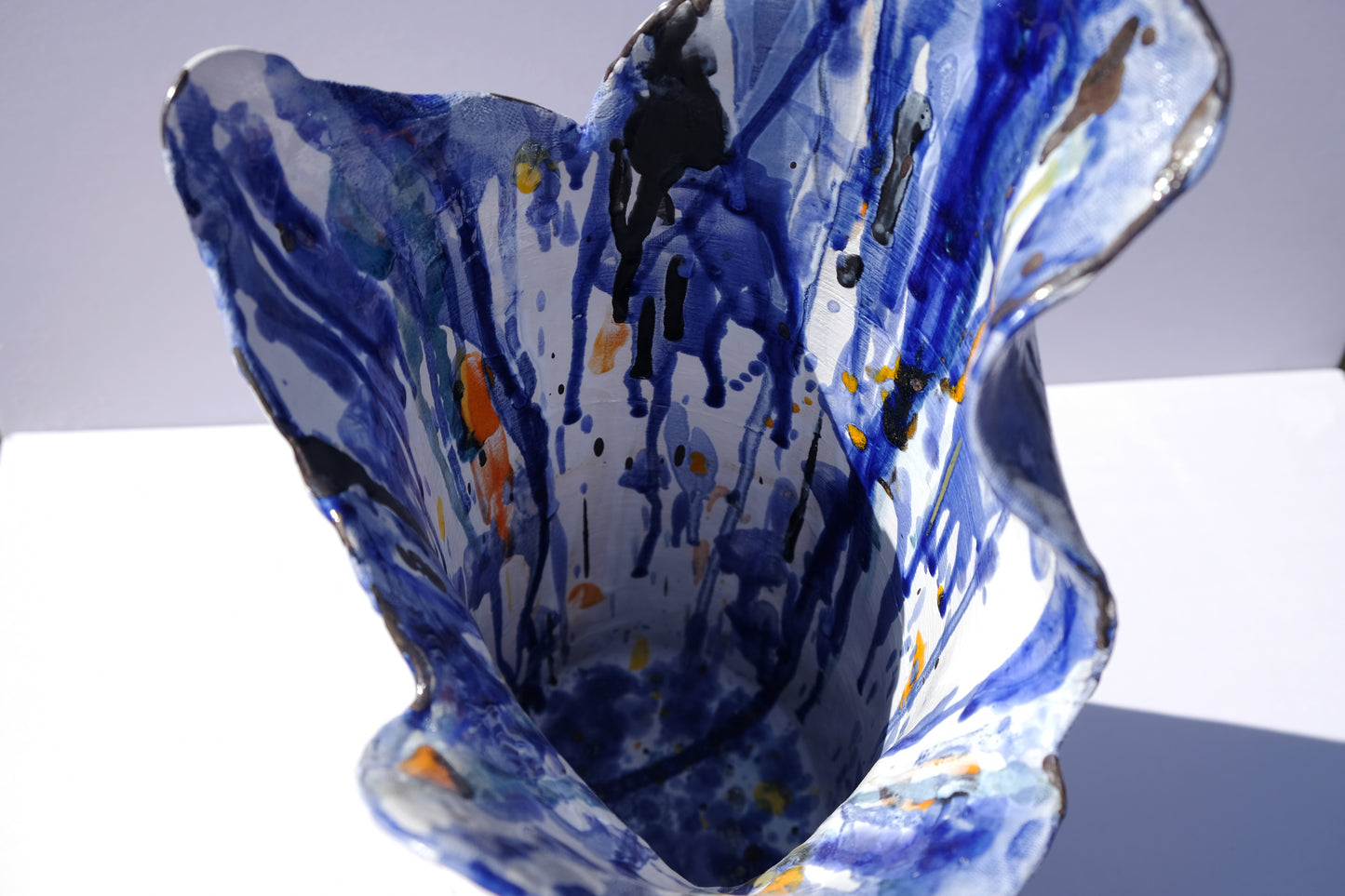 DRIPPING VASE