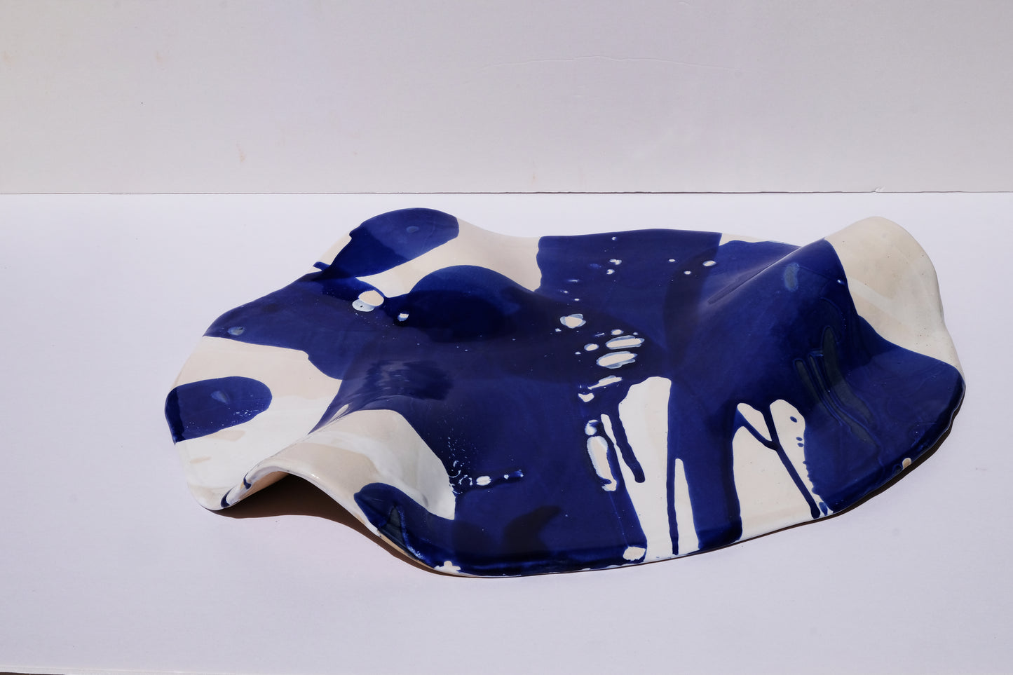 Mediterannean wavy plate