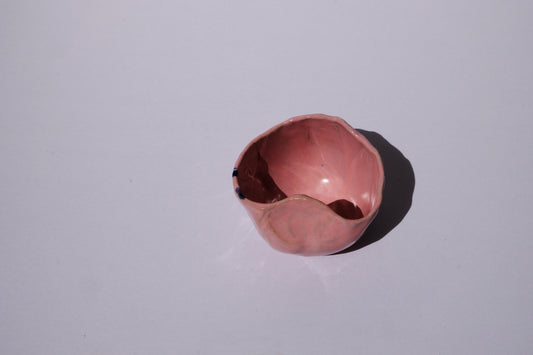 Pinky cup